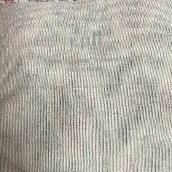 J Jill pink blue and tan pattern for op. Cotton blend with a 3/4 sleeve. Sz XL. - Picture 4 of 5